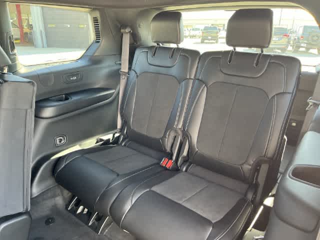 2027 Jeep Grand Cherokee GRAND CHEROKEE L LAREDO ALTITUDE 4X4