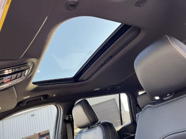 2027 Jeep Grand Cherokee GRAND CHEROKEE L LAREDO ALTITUDE 4X4