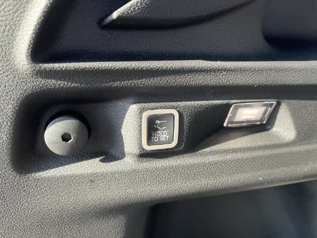 2027 Jeep Grand Cherokee GRAND CHEROKEE L LAREDO ALTITUDE 4X4