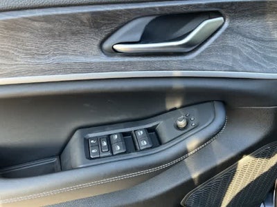 2027 Jeep Grand Cherokee GRAND CHEROKEE L LAREDO ALTITUDE 4X4