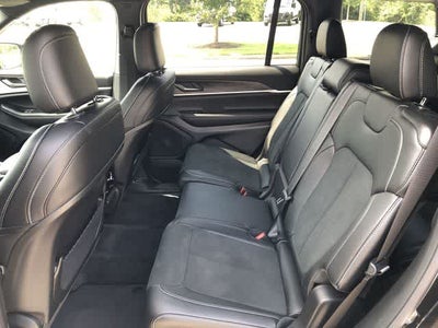2026 Jeep Grand Cherokee Altitude 4x4