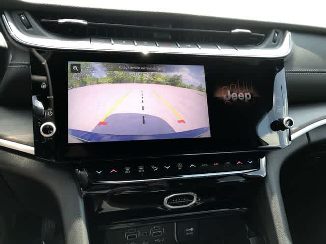 2026 Jeep Grand Cherokee Altitude 4x4