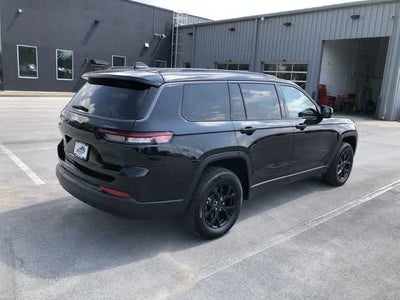 2026 Jeep Grand Cherokee Altitude 4x4