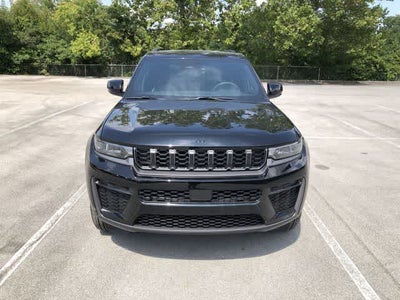 2026 Jeep Grand Cherokee Altitude 4x4