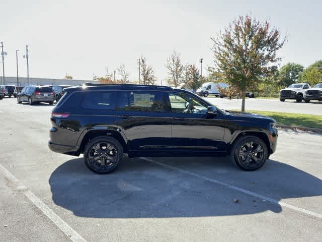 2027 Jeep Grand Cherokee GRAND CHEROKEE L LIMITED RESERVE 4X4
