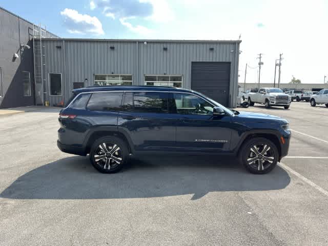 2027 Jeep Grand Cherokee GRAND CHEROKEE L LIMITED 4X4