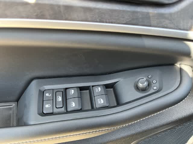 2027 Jeep Grand Cherokee GRAND CHEROKEE L LIMITED 4X4