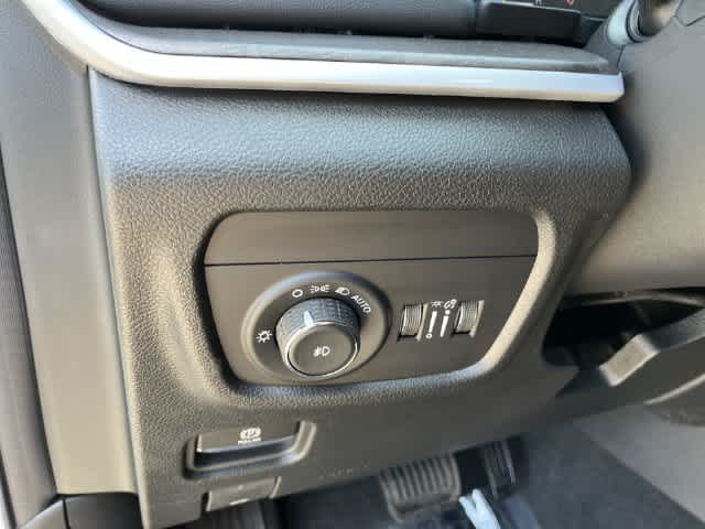 2027 Jeep Grand Cherokee GRAND CHEROKEE L LIMITED 4X4