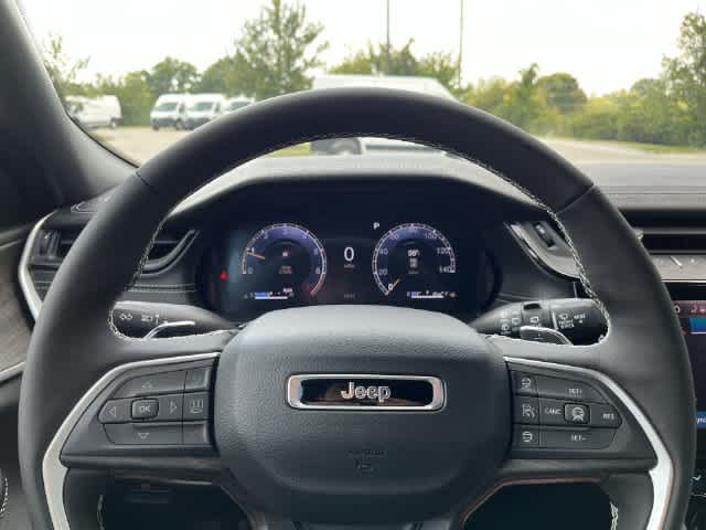 2027 Jeep Grand Cherokee GRAND CHEROKEE L LIMITED 4X4