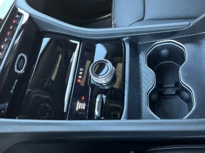 2027 Jeep Grand Cherokee GRAND CHEROKEE L LIMITED 4X4