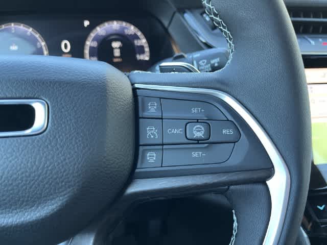 2027 Jeep Grand Cherokee GRAND CHEROKEE L LIMITED 4X4