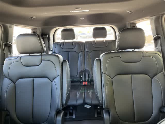 2027 Jeep Grand Cherokee GRAND CHEROKEE L LIMITED 4X4