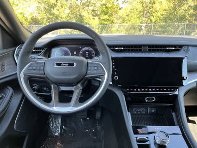 2027 Jeep Grand Cherokee GRAND CHEROKEE L LIMITED RESERVE 4X4