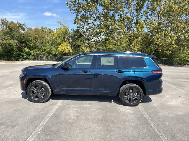 2027 Jeep Grand Cherokee GRAND CHEROKEE L LIMITED RESERVE 4X4