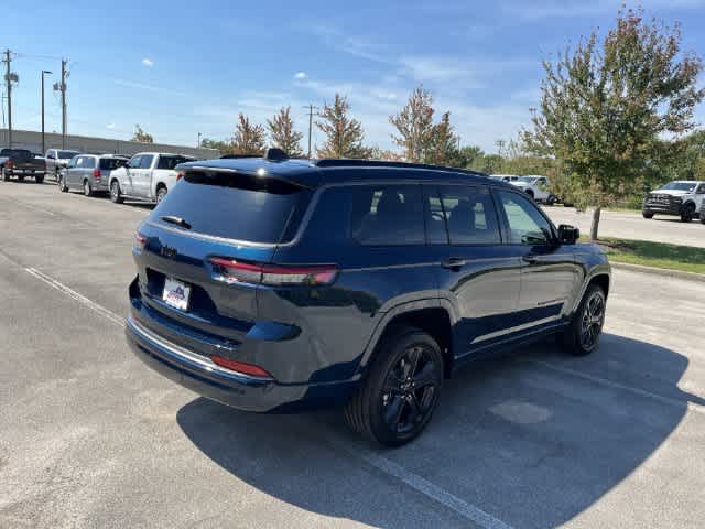 2027 Jeep Grand Cherokee GRAND CHEROKEE L LIMITED RESERVE 4X4