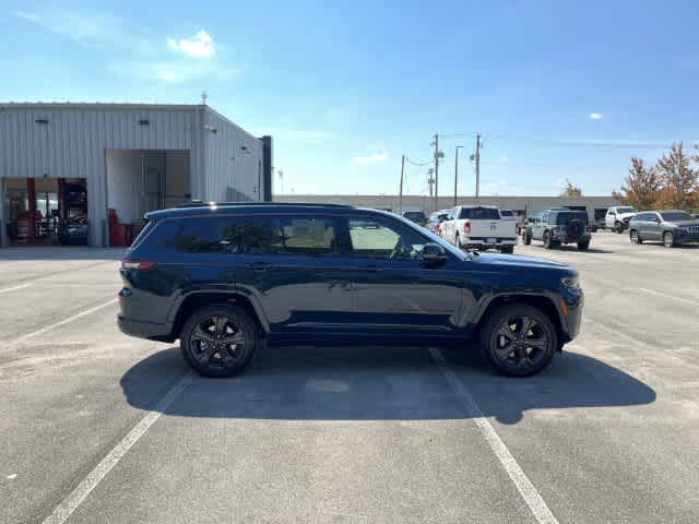 2027 Jeep Grand Cherokee GRAND CHEROKEE L LIMITED RESERVE 4X4