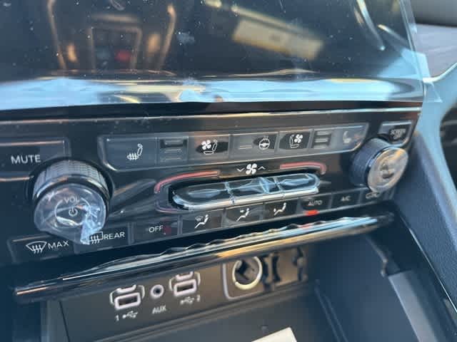 2025 Jeep Grand Cherokee GRAND CHEROKEE L SUMMIT 4X4