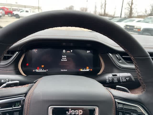 2025 Jeep Grand Cherokee GRAND CHEROKEE L SUMMIT 4X4