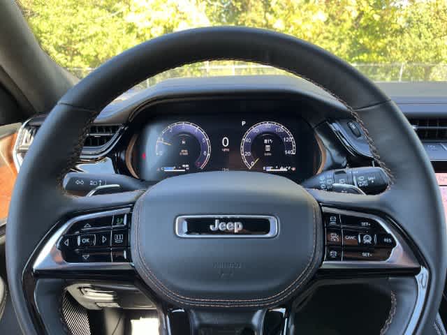 2027 Jeep Grand Cherokee GRAND CHEROKEE L SUMMIT 4X4