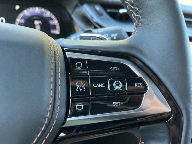 2027 Jeep Grand Cherokee GRAND CHEROKEE L SUMMIT 4X4