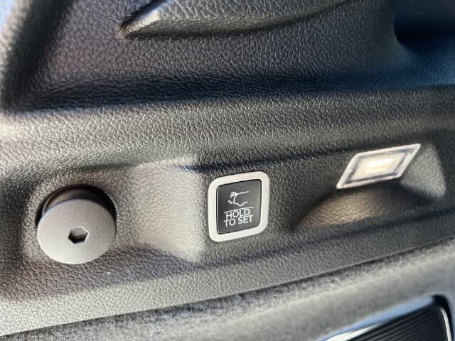 2027 Jeep Grand Cherokee GRAND CHEROKEE L SUMMIT 4X4