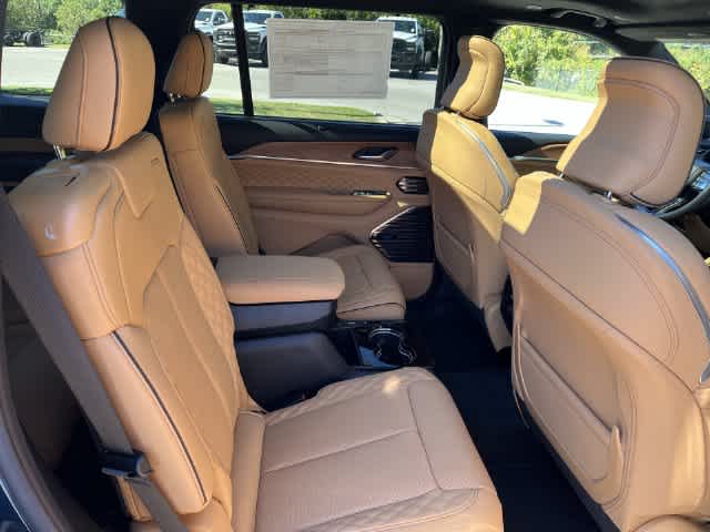 2027 Jeep Grand Cherokee GRAND CHEROKEE L SUMMIT 4X4