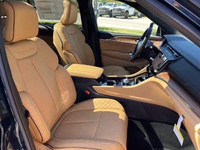 2027 Jeep Grand Cherokee GRAND CHEROKEE L SUMMIT 4X4