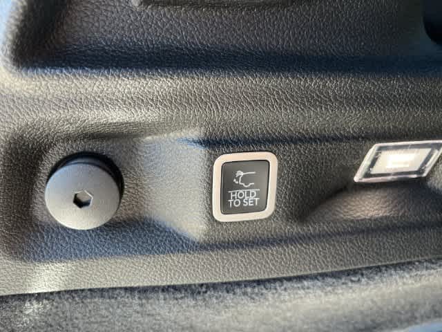 2027 Jeep Grand Cherokee GRAND CHEROKEE L SUMMIT 4X4
