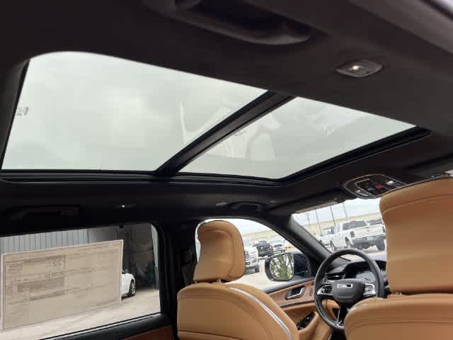 2027 Jeep Grand Cherokee GRAND CHEROKEE L SUMMIT 4X4