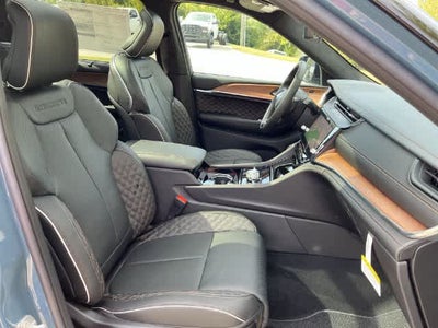 2027 Jeep Grand Cherokee GRAND CHEROKEE L SUMMIT 4X4