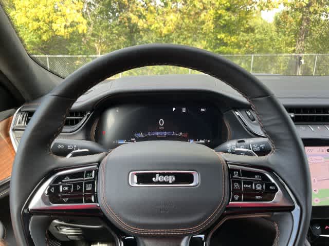 2027 Jeep Grand Cherokee GRAND CHEROKEE L SUMMIT 4X4