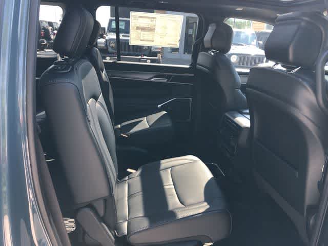 2026 Jeep Grand Wagoneer GRAND WAGONEER UPLAND 4X4