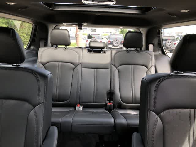 2026 Jeep Grand Wagoneer GRAND WAGONEER UPLAND 4X4