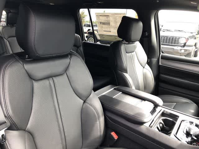 2026 Jeep Grand Wagoneer GRAND WAGONEER UPLAND 4X4