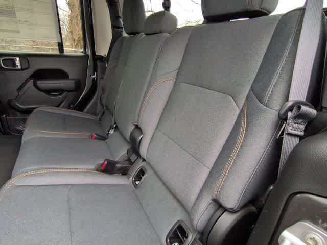 2026 Jeep Gladiator GLADIATOR SPORT S 4X4