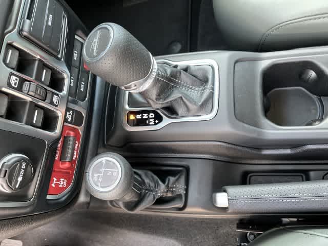 2027 Jeep Gladiator GLADIATOR MOJAVE 4X4