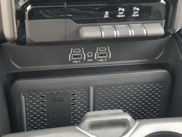 2026 RAM 1500 RAM 1500 BIG HORN CREW CAB 4X4 5'7' BOX