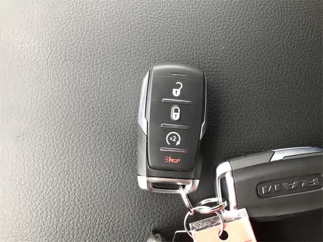 2026 RAM 1500 RAM 1500 BIG HORN CREW CAB 4X4 5'7' BOX