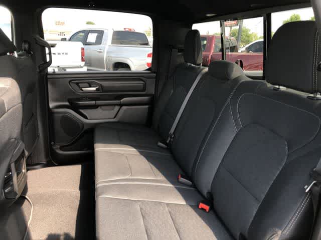 2026 RAM 1500 RAM 1500 EXPRESS CREW CAB 4X4 5'7' BOX