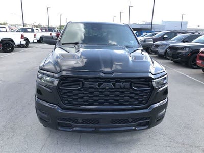 2026 RAM 1500 RAM 1500 EXPRESS CREW CAB 4X4 5'7' BOX