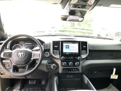 2026 RAM 1500 RAM 1500 EXPRESS CREW CAB 4X4 5'7' BOX