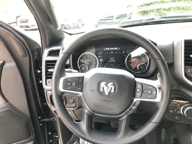 2026 RAM 1500 RAM 1500 EXPRESS CREW CAB 4X4 5'7' BOX