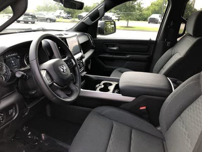 2026 RAM 1500 RAM 1500 EXPRESS CREW CAB 4X4 5'7' BOX