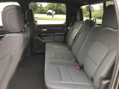 2026 RAM 1500 RAM 1500 EXPRESS CREW CAB 4X4 5'7' BOX
