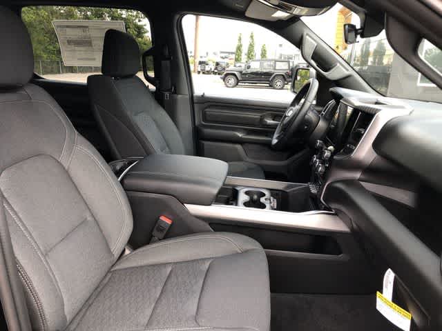 2026 RAM 1500 RAM 1500 EXPRESS CREW CAB 4X4 5'7' BOX