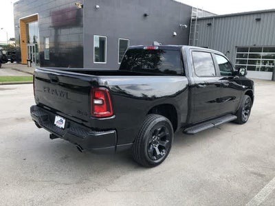 2026 RAM 1500 RAM 1500 EXPRESS CREW CAB 4X4 5'7' BOX