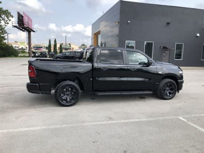 2026 RAM 1500 RAM 1500 EXPRESS CREW CAB 4X4 5'7' BOX