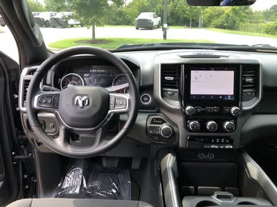 2026 RAM 1500 RAM 1500 EXPRESS CREW CAB 4X4 5'7' BOX
