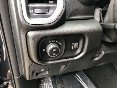 2026 RAM 1500 RAM 1500 EXPRESS CREW CAB 4X4 5'7' BOX