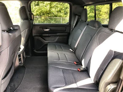 2026 RAM 1500 RAM 1500 EXPRESS CREW CAB 4X4 5'7' BOX